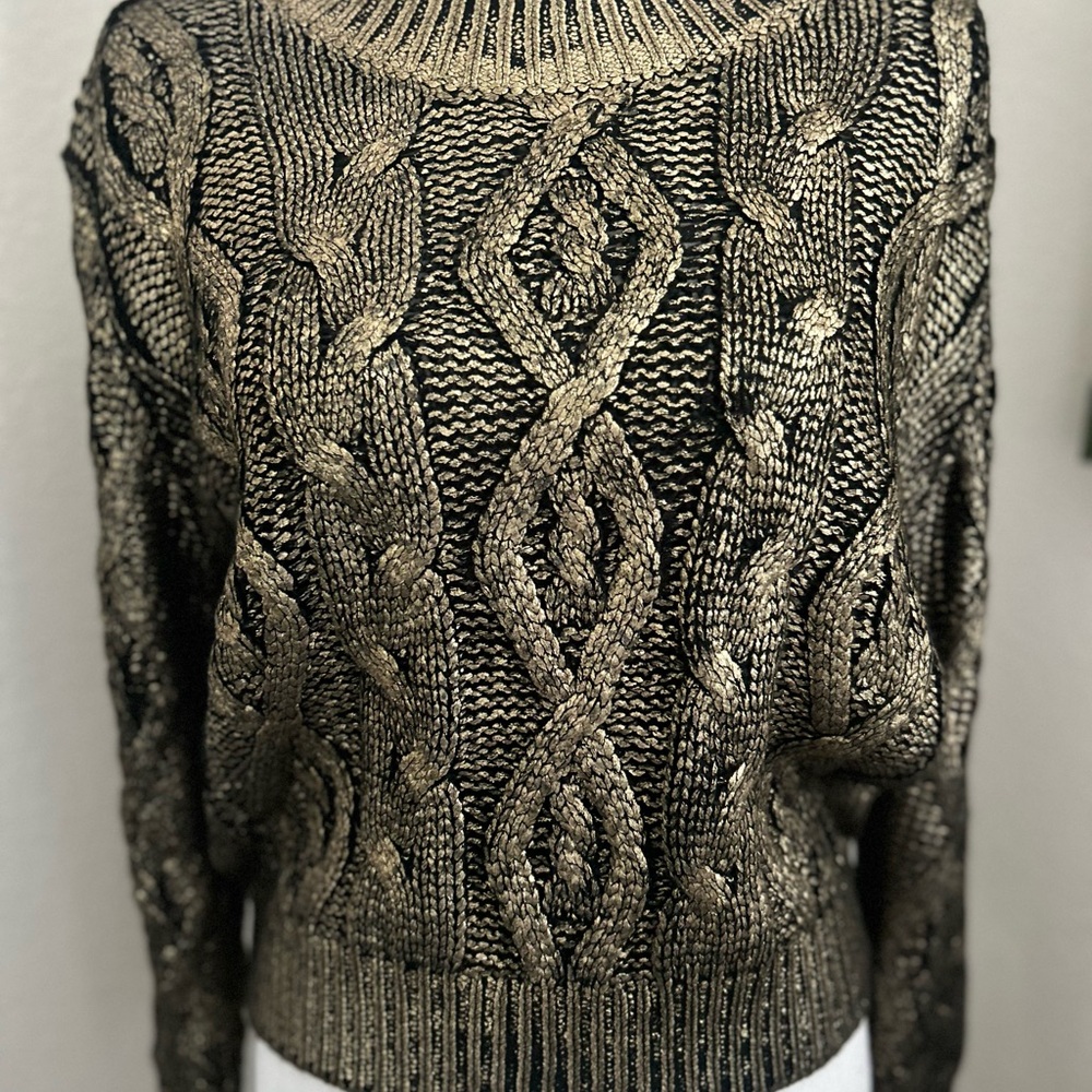 DAVI & DANI Metallic Knit Sweater